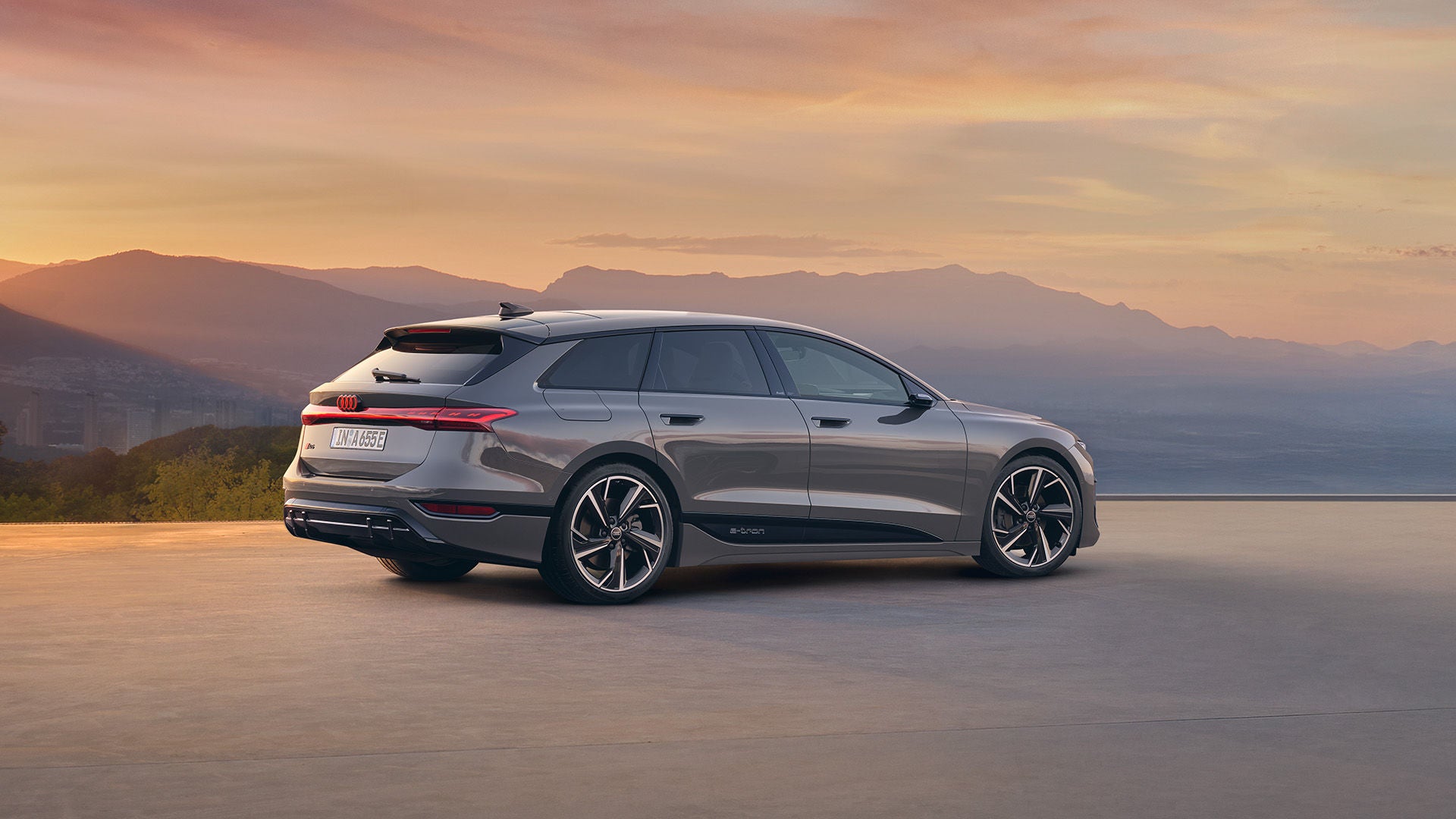 Corporate Editions A6 Avant e-hybrid