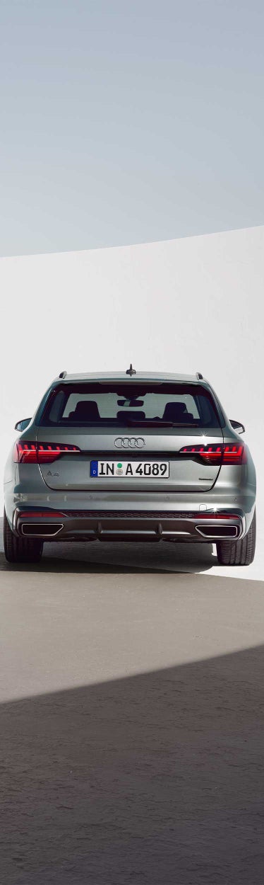 Foto de la parte trasera del Audi A4 Avant 