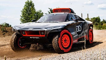 Droga do Dakaru: Audi zaprezentowało model RS Q e-tron