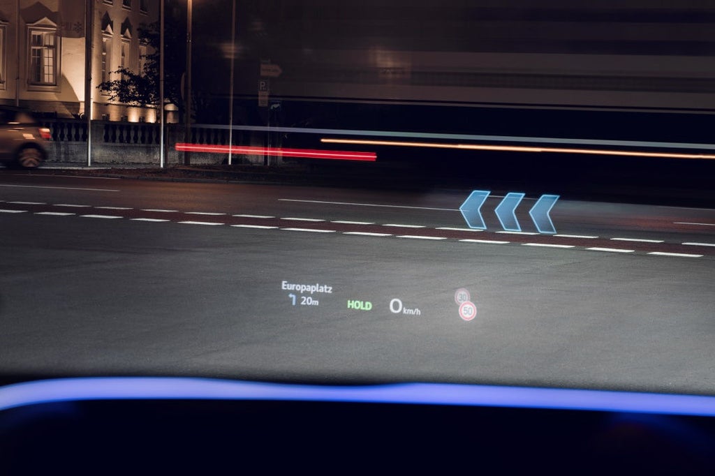 Store pilsymboler som indikerer en svingemanøver.