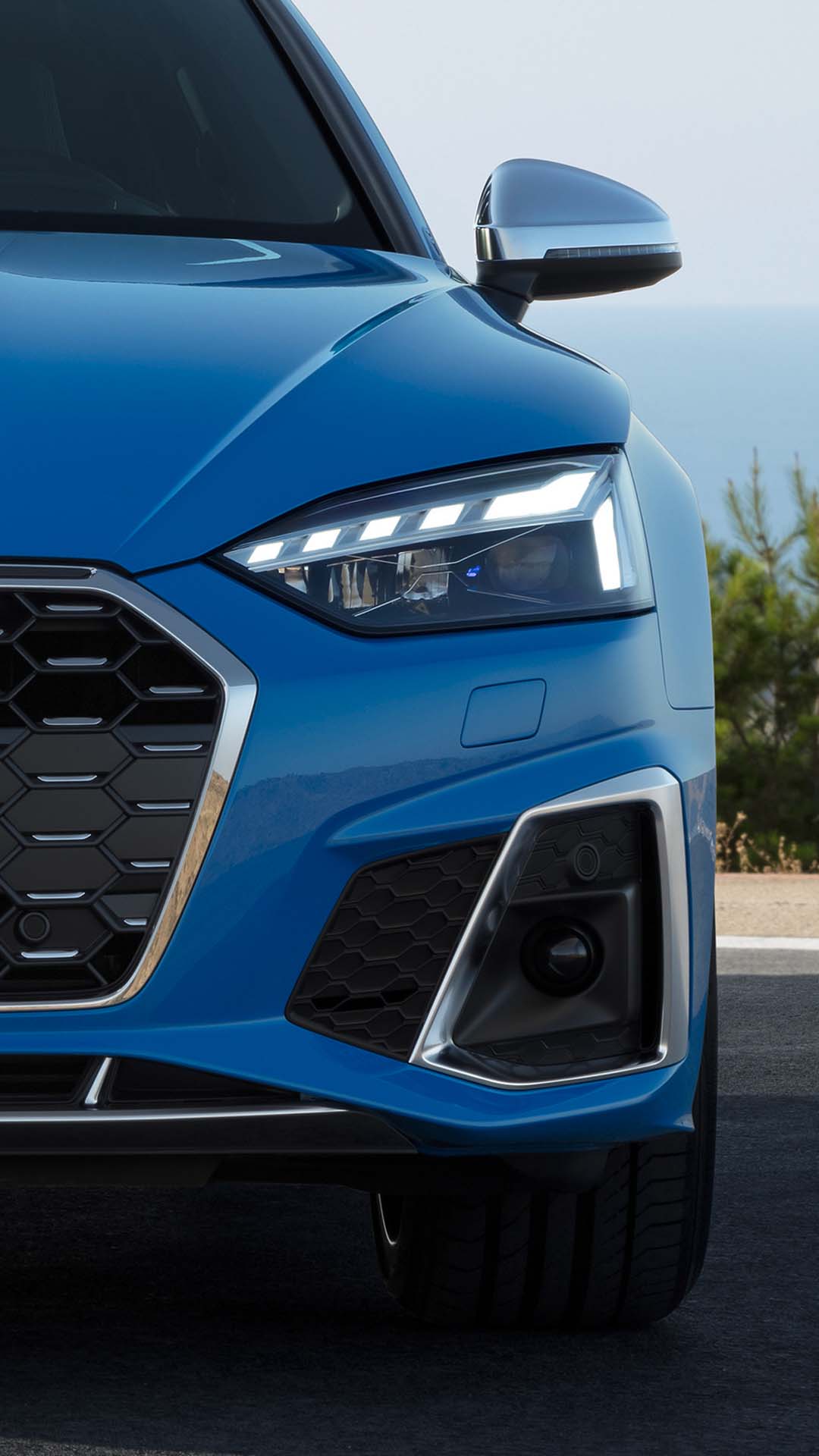 Frot view of the Audi S5 Sportback