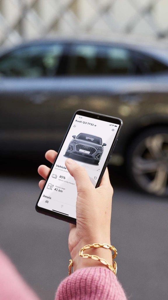 Foto de Audi connect y la aplicación myAudi. 