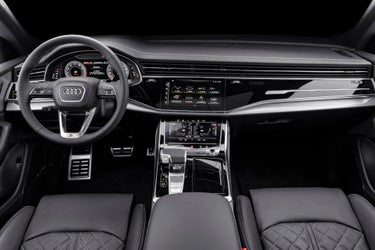 Interior Q8 SUV
