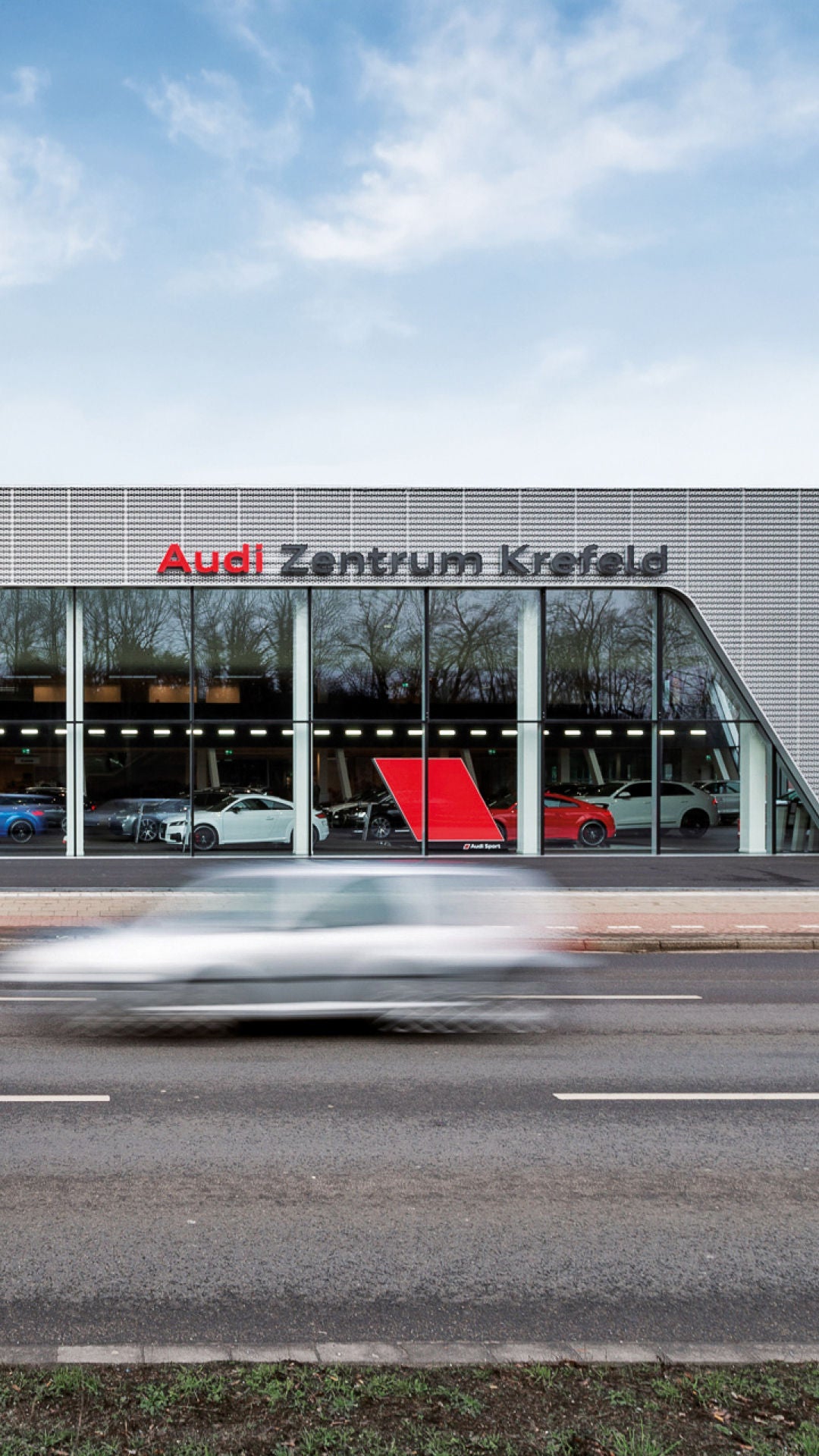 Außenansicht Audi Zentrum Krefeld