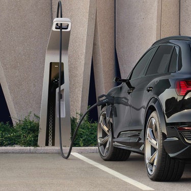 Side view Audi SQ8 e-tron