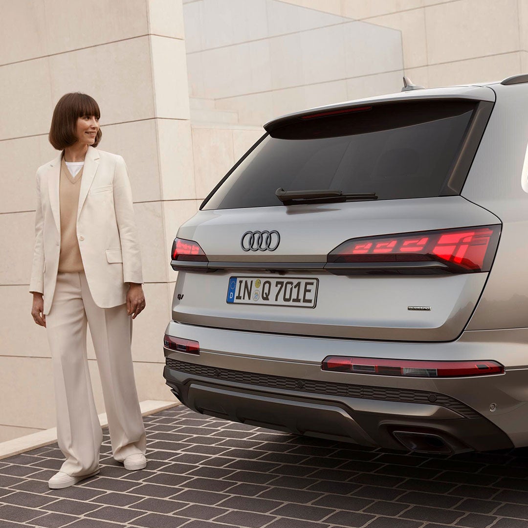 Foto de la oferta de un Audi Q7 TFSIe, el SUV con más espacio de la gama Superpremium de Audi. 