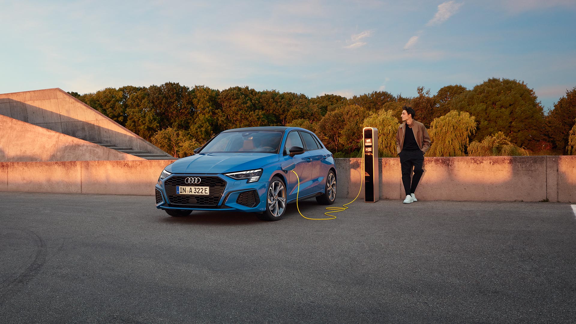 Foto de un Audi híbrido enchufable