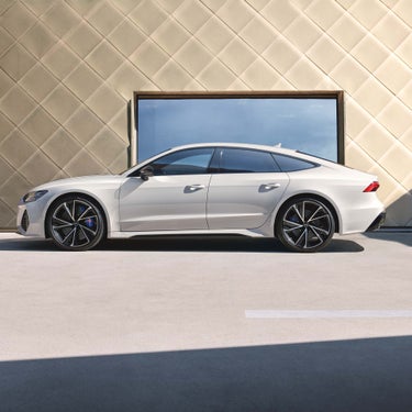 Seitliche Aufnahme des Audi RS 7 Sportback