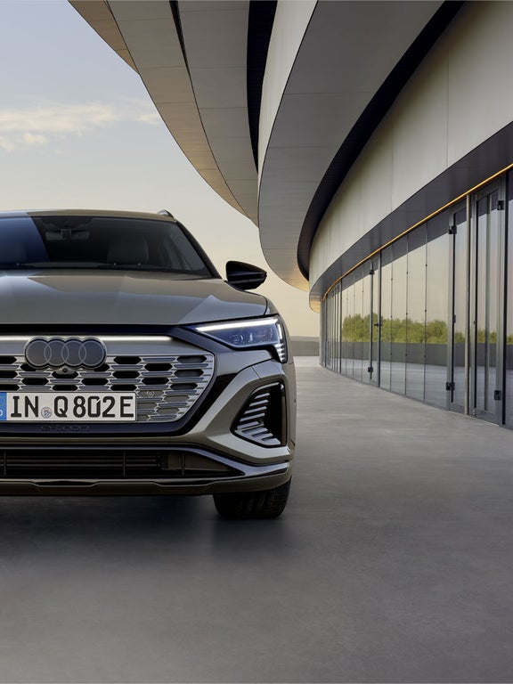 Audi Q8 e-tron SUVとしての力強さと車格を表現