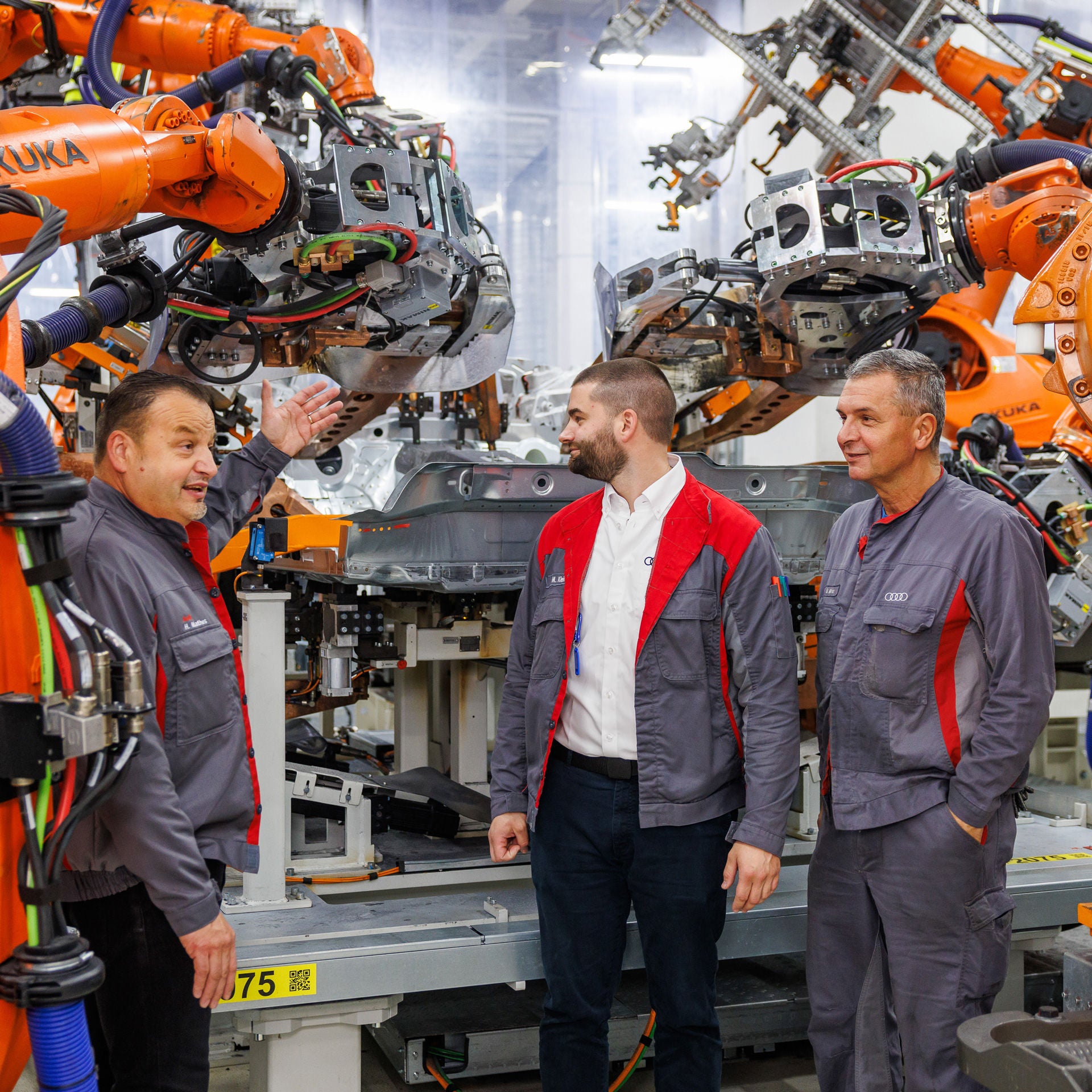 Holger Mathes and his colleagues in production