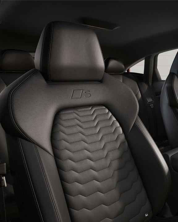 Audi A6 Sportback e-tron asientos