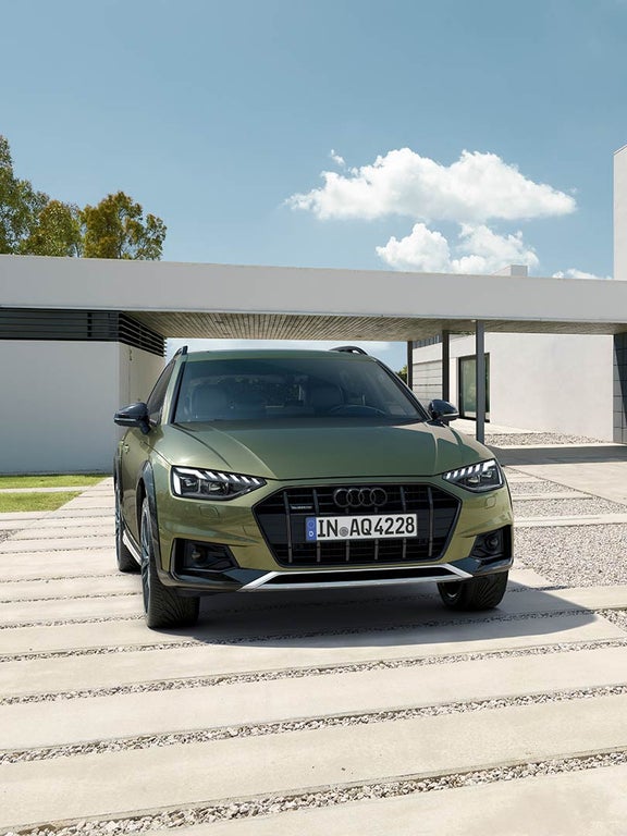 Front view Audi A4 allroad quattro