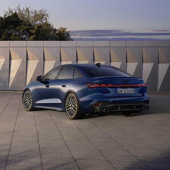 Audi S5 Sedan デザイン
