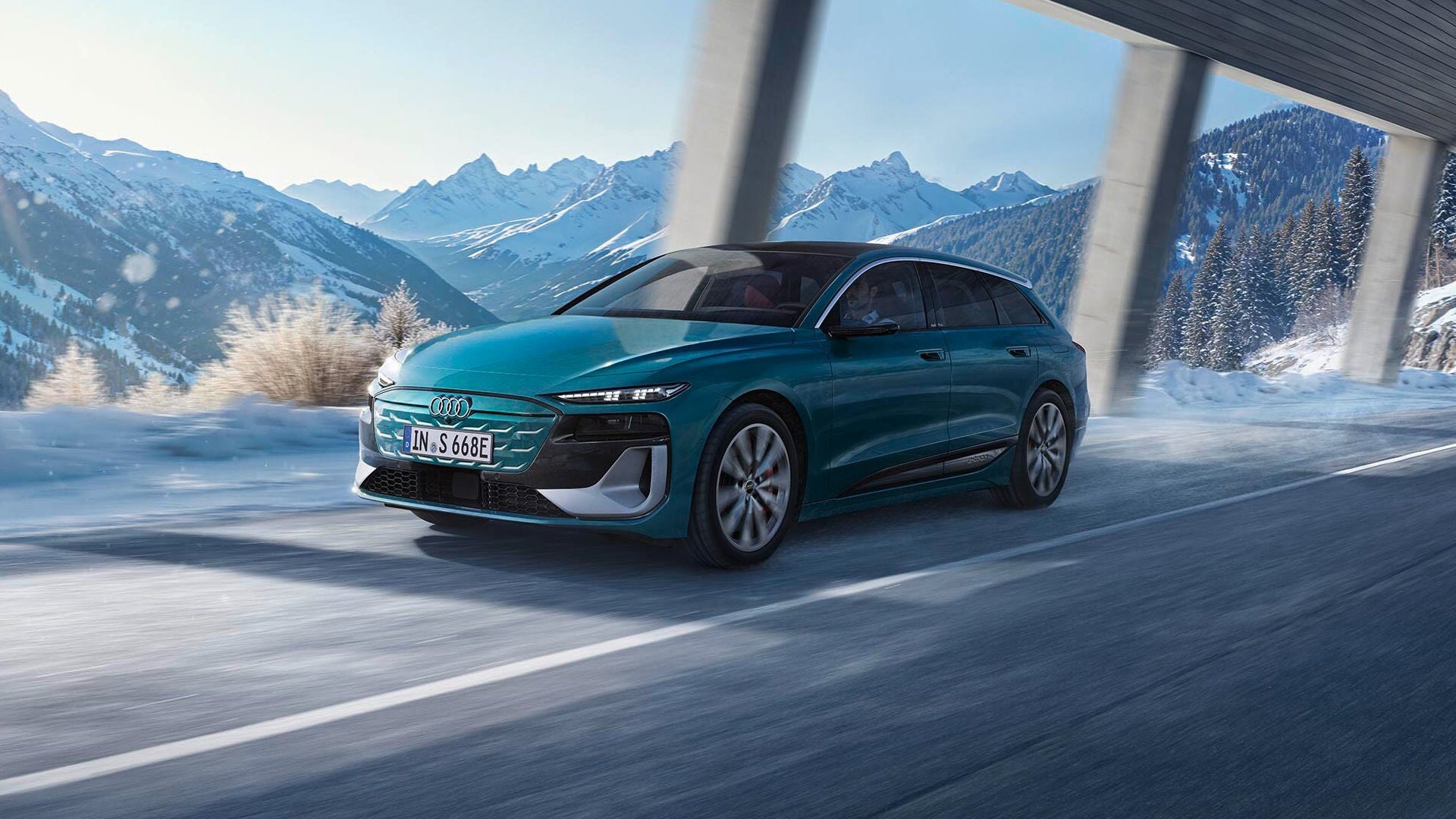 The Audi S6 Avant e-tron