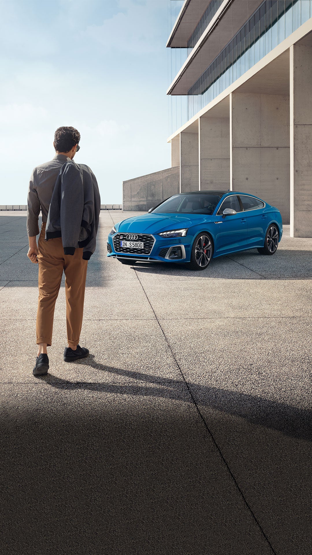 Audi S5 Sportback side view