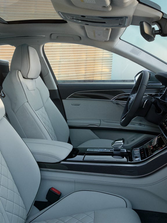 Front seats Audi S8 L