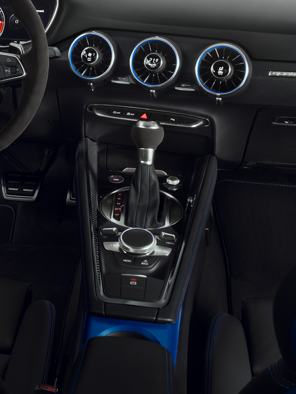 Foto de la palanca de cambios del Audi TT RS Coupé. 