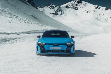 Audi RS e-tron GT riviera