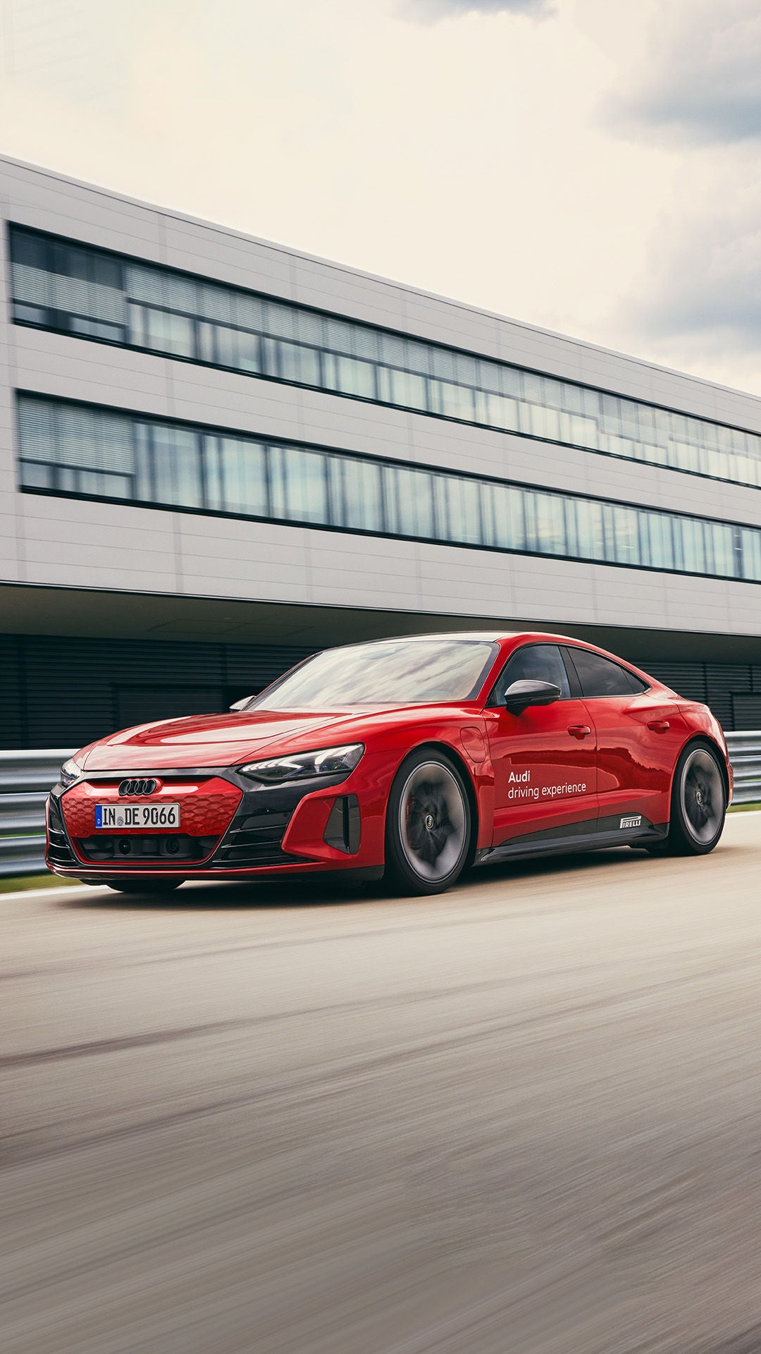 Foto de las preguntas frecuentes sobre los cursos de conducción Audi driving experience.