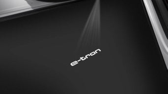 「e-tron」ロゴマーク