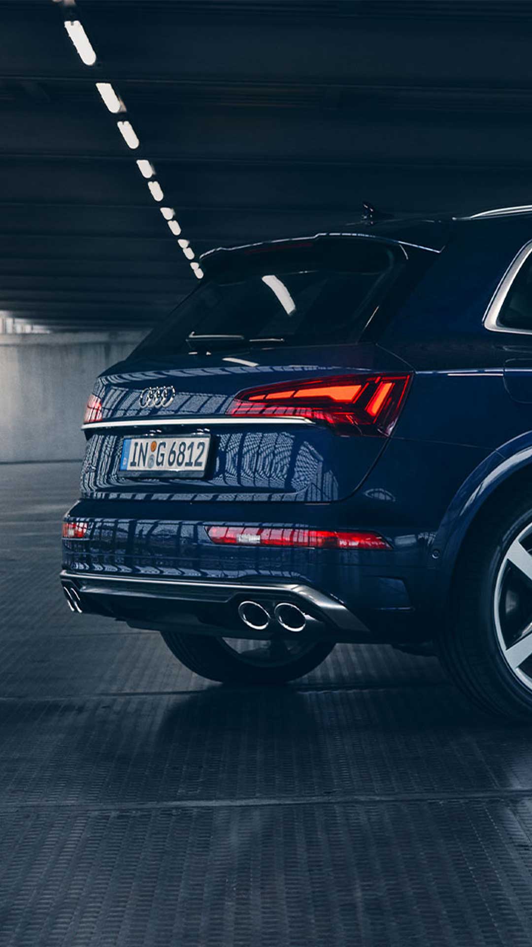 Side view of the Audi SQ5