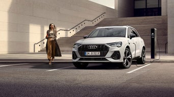 Foto de las medidas del Audi Q3 TFSIe.  