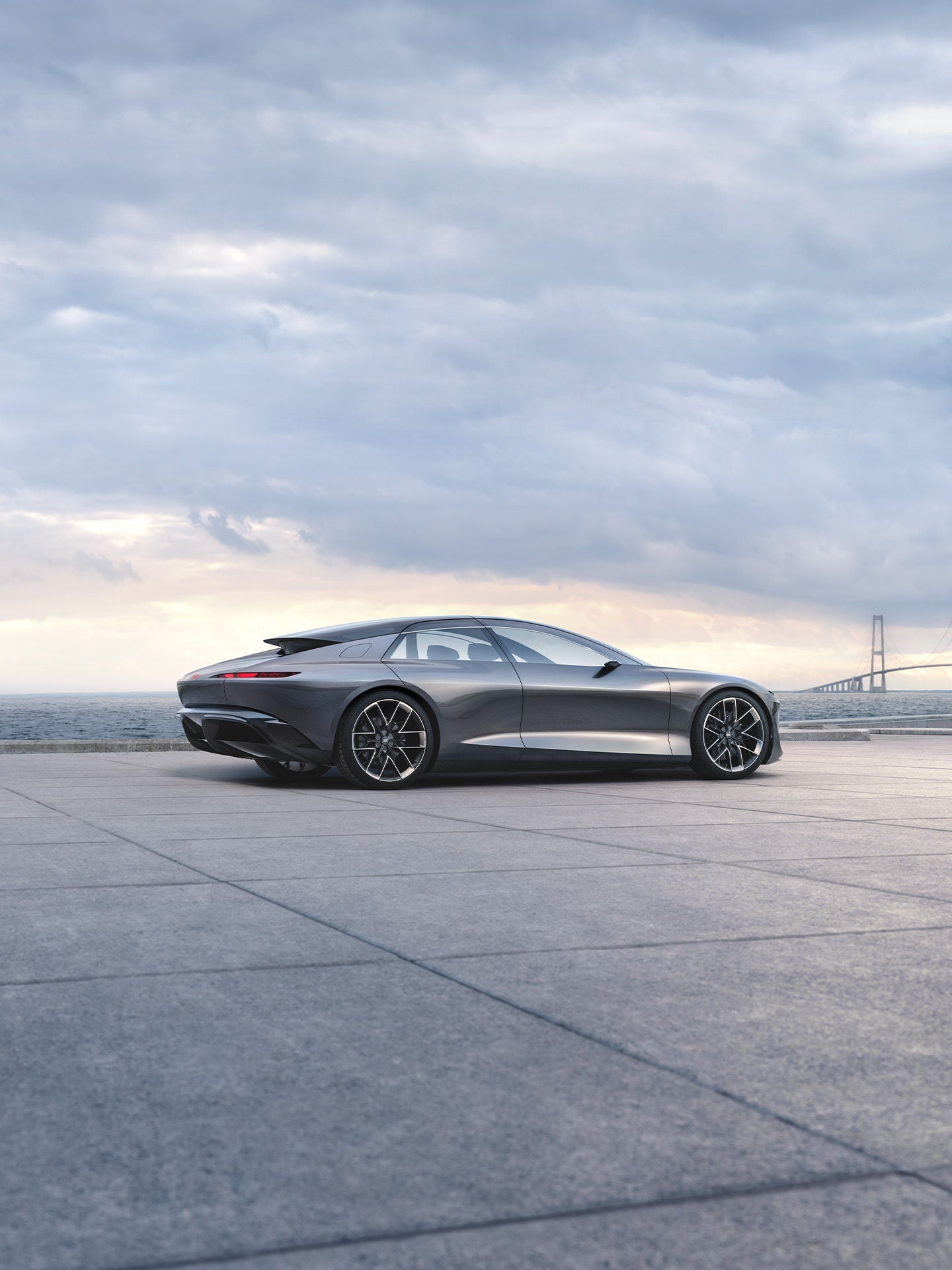 Side view of the Audi grandsphere