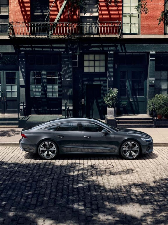 Side view Audi A7 Sportback