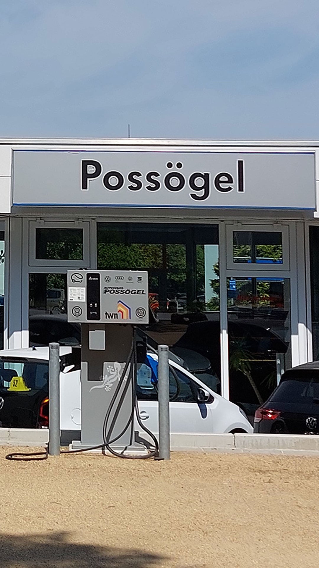 Außenansicht Autohaus Possögel GmbH