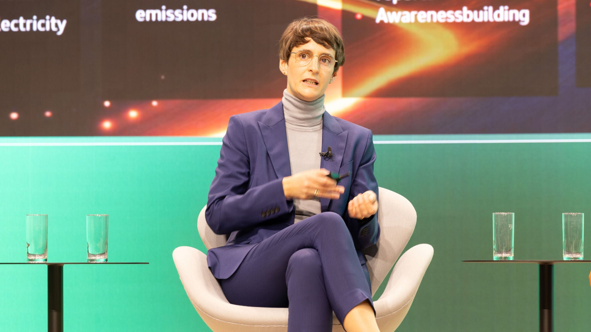 Dr. Johanna Klewitz, Head of Sustainability Strategy at Audi, during a podium discussion