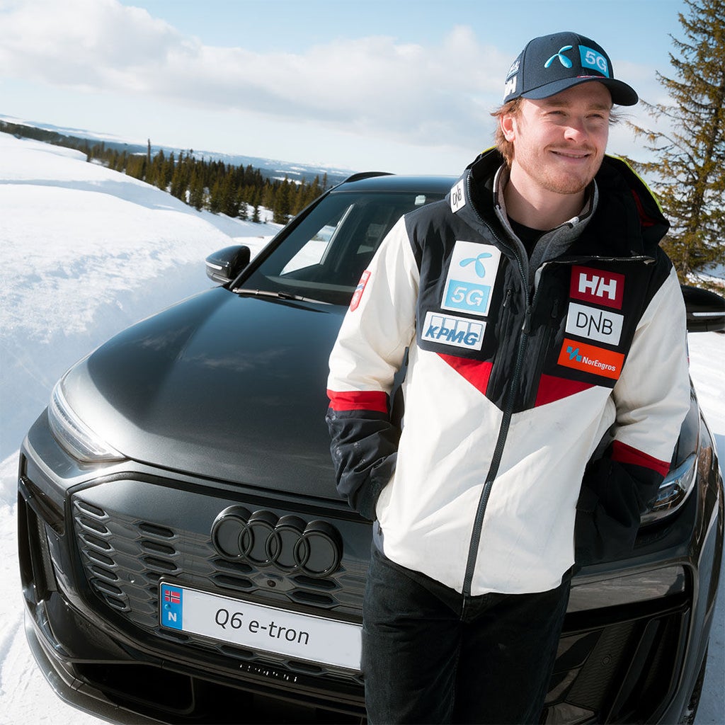 Atle Lie McGrath foran Audi Q6 e-tron