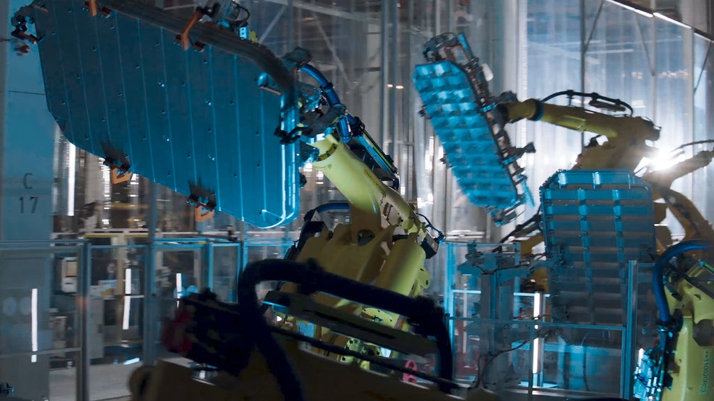 Productie in de per saldo CO₂- neutrale fabriek in Brussel.