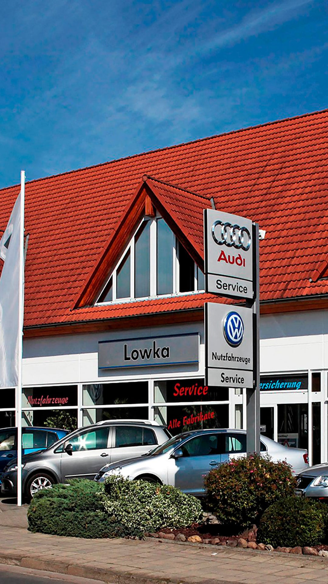 Außenansicht Autohaus Lowka e.K. Inhaber Philipp Guthke