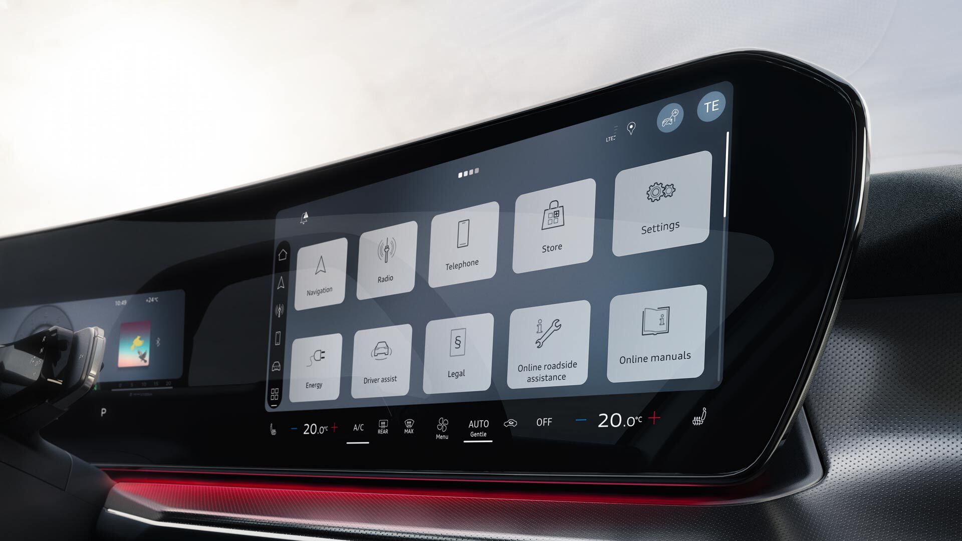 View of the MMI touch display in the Q3 Sportback e-hybrid.
