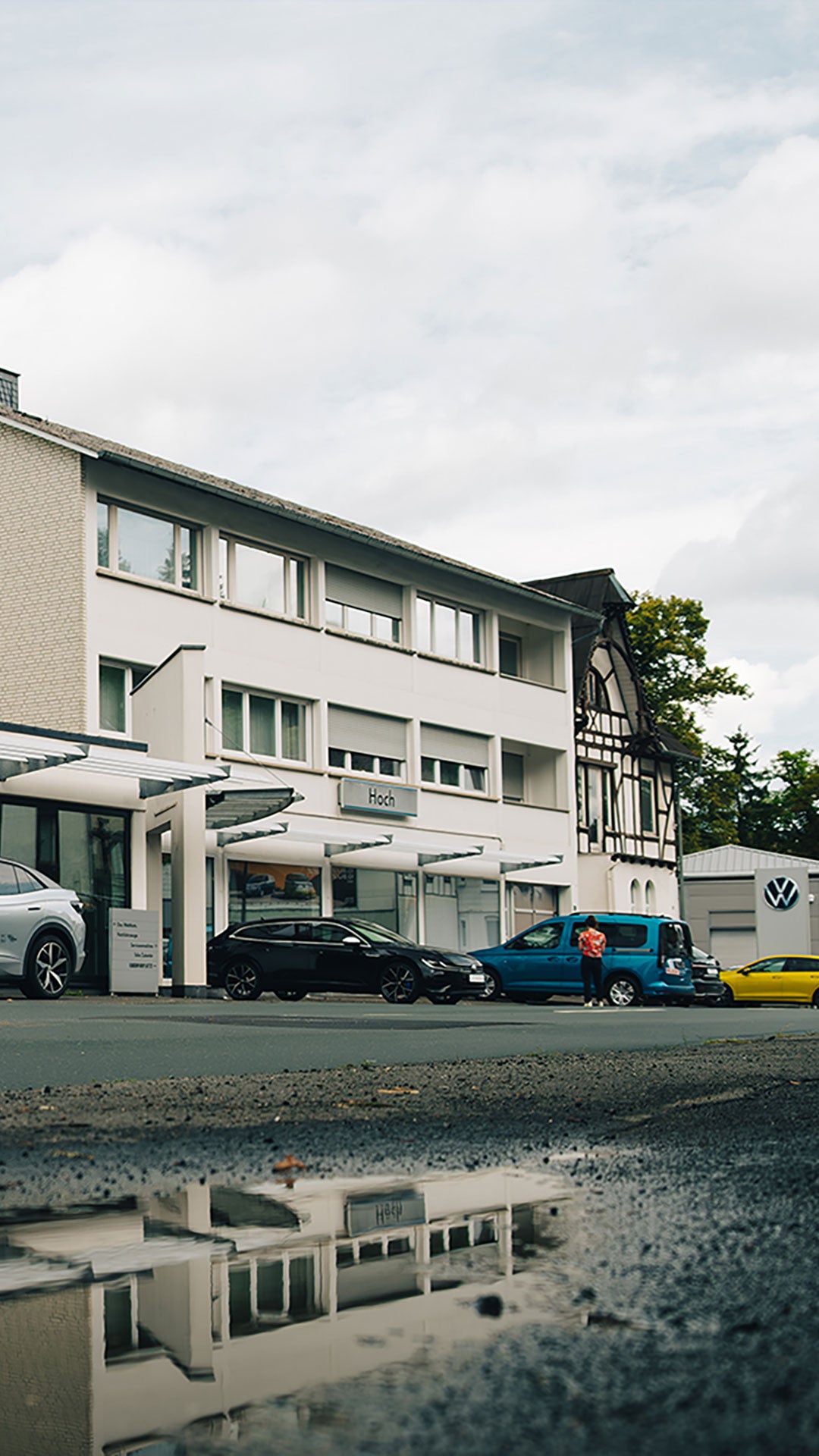 Außenansicht Autohaus Hoch GmbH & Co.