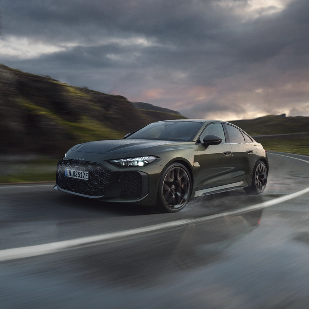 RS 5 Saloon