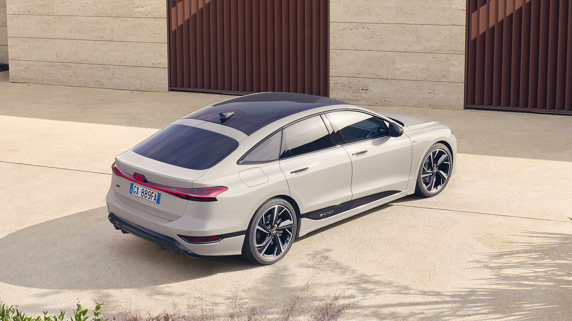 Audi A6 Sportback e-tron per neopatentati