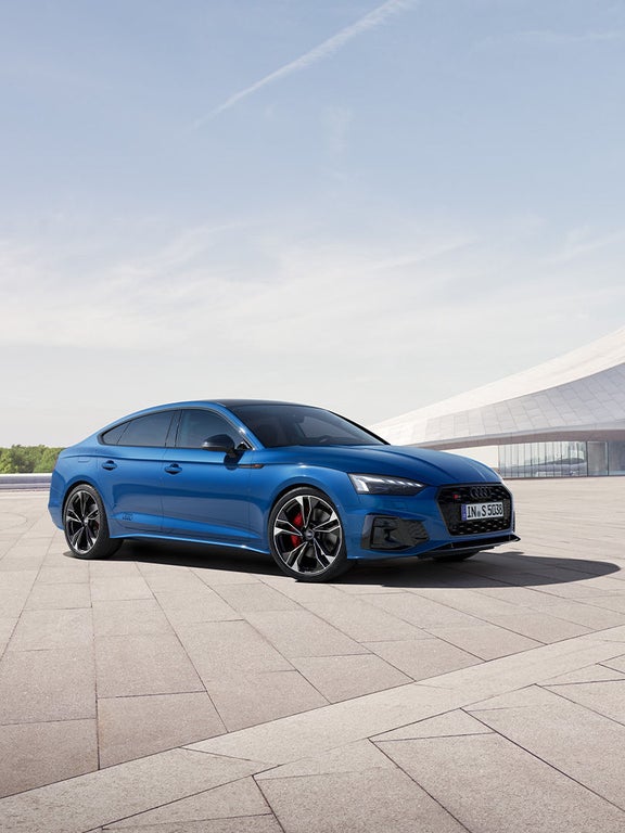 Audi S5 Sportback side front view