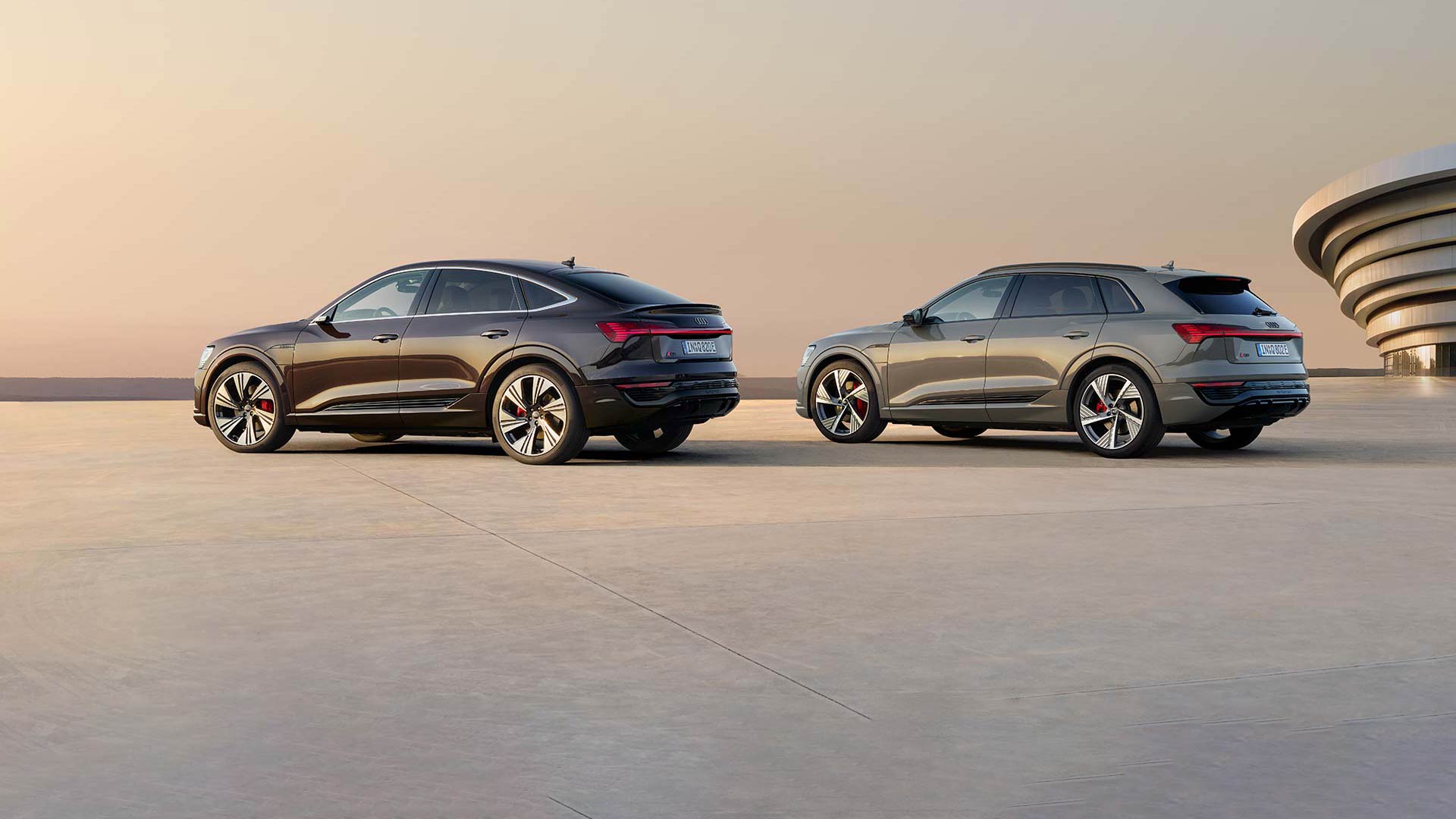 Audi e-tron スペシャルサイト