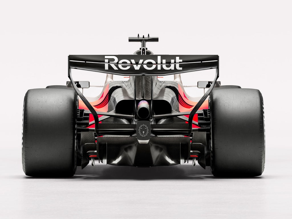 Bakifrån sett på Audi R26.
