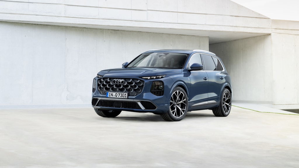 The new Q7 parked outside a home