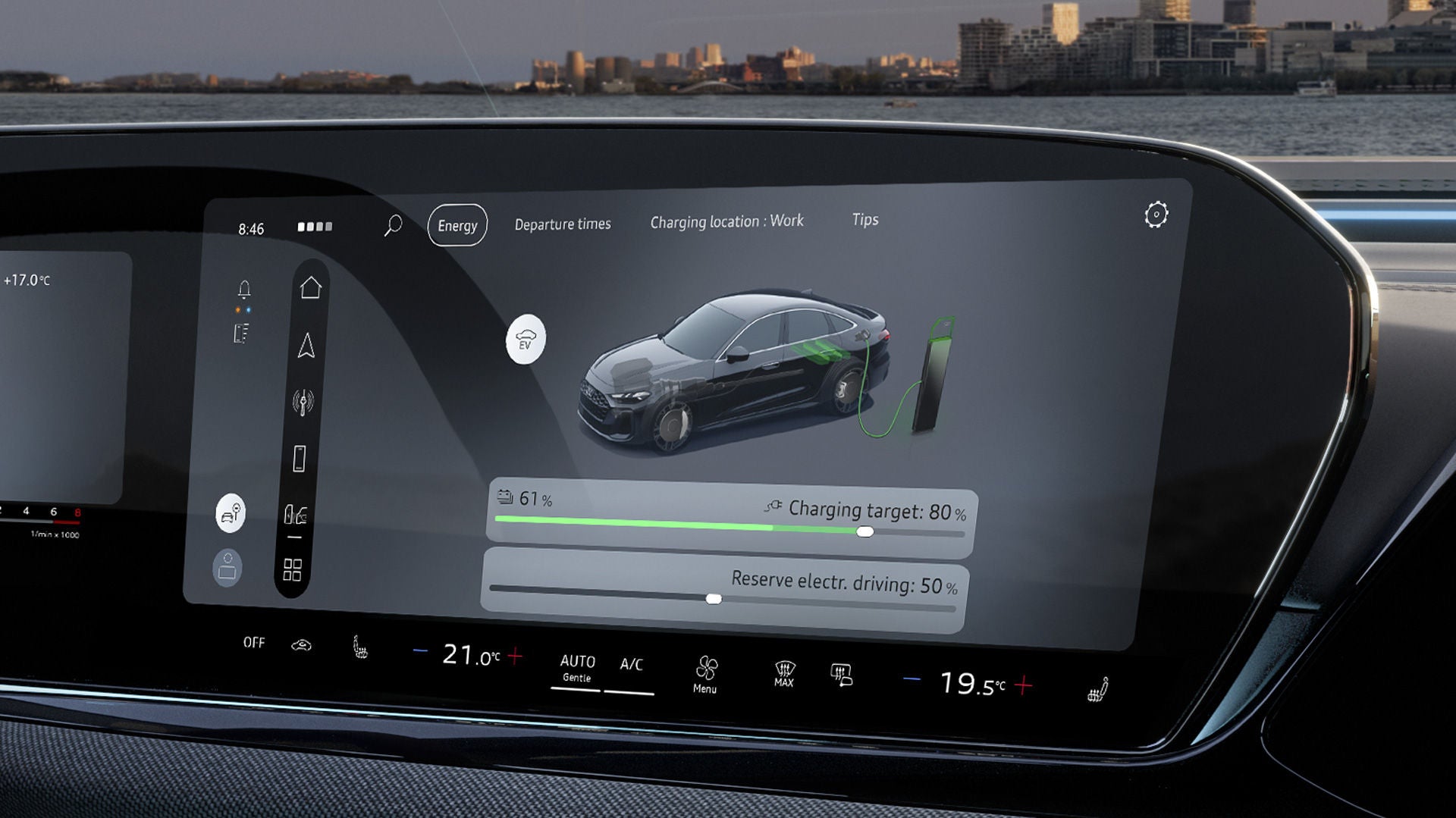 Närbild på MMI-displayen i A5 e-hybrid. Den visar aktuell laddningsstatus och ett skjutreglage för att styra reserven.