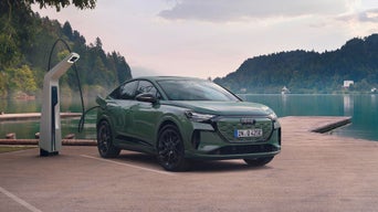 Foto de un Audi Q4 Sportback e-tron.