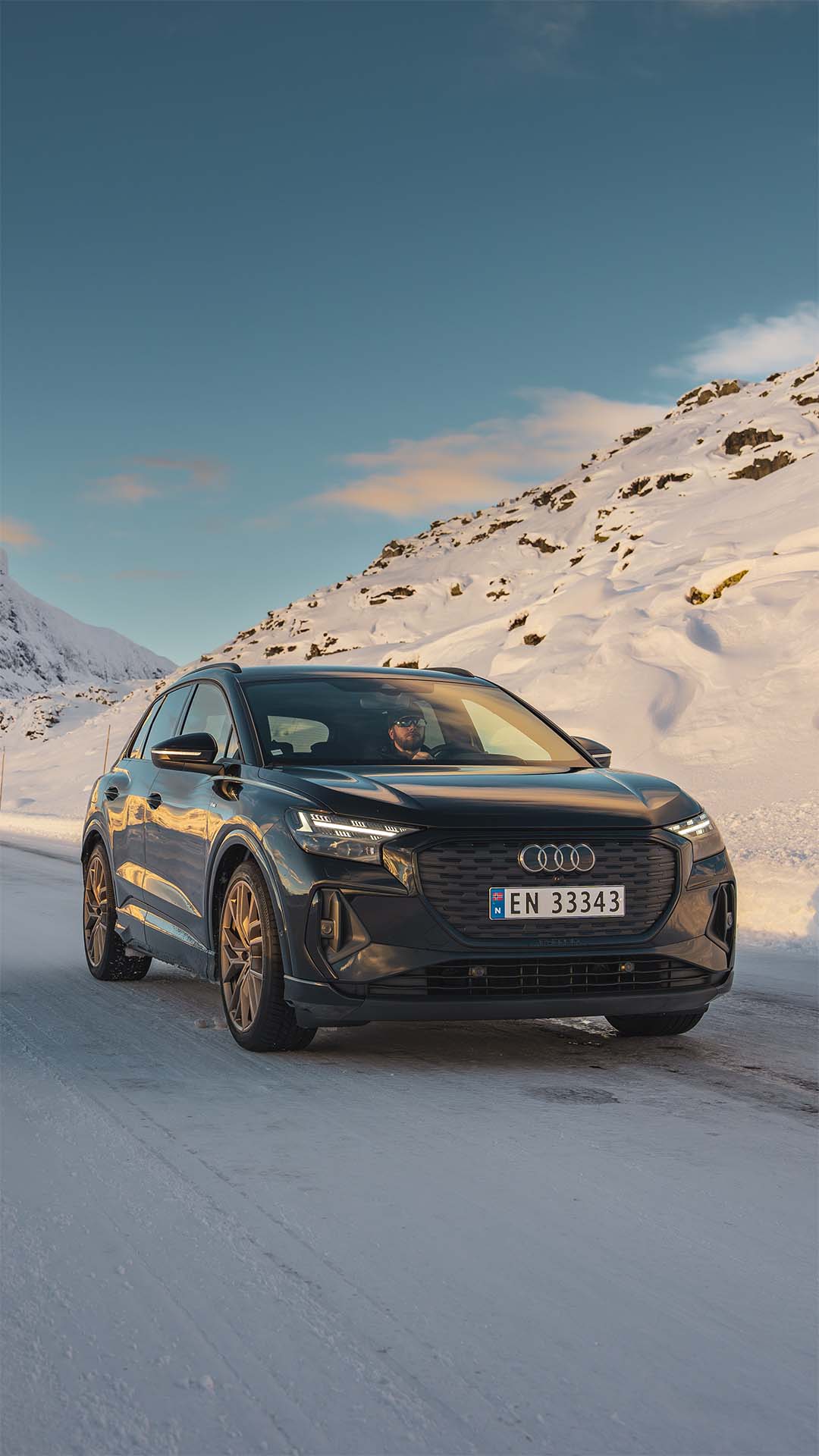 Audi Q4 e-tron i vinterlandskap