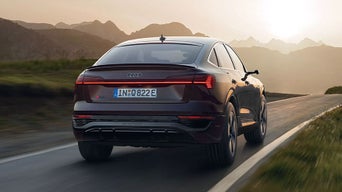 my24_audi-q8-e-tron_en_640x360_2.jpg