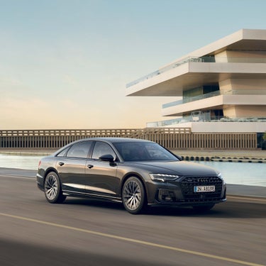 Audi A8 L TFSI e set forfra