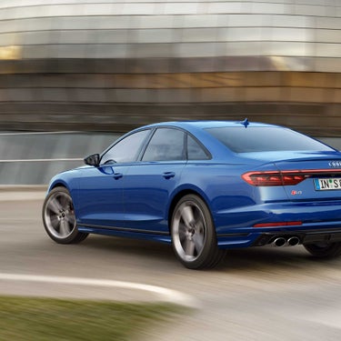 Driving dynamics view Audi S8