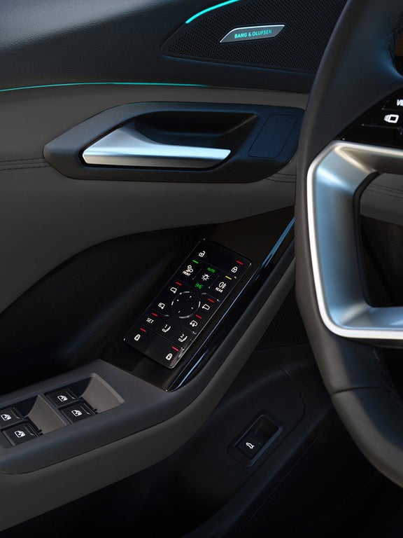 Soft-touch operation Audi Q6 SUV e-tron