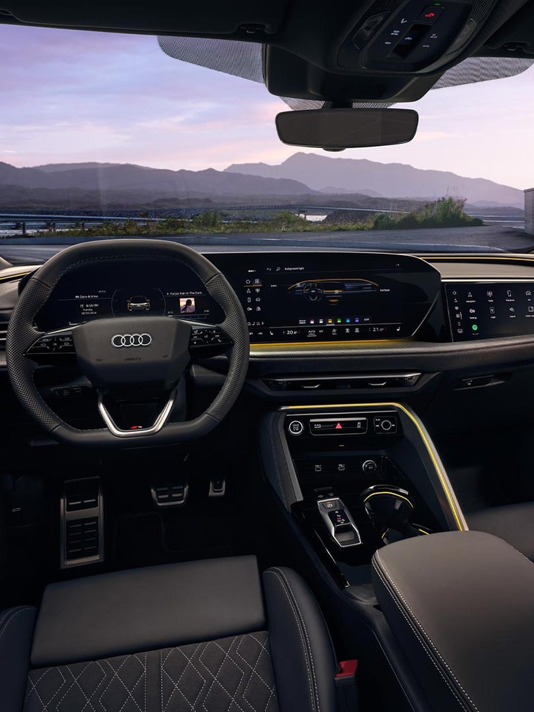 Foto del interior de un Audi Q5 Sportback. 