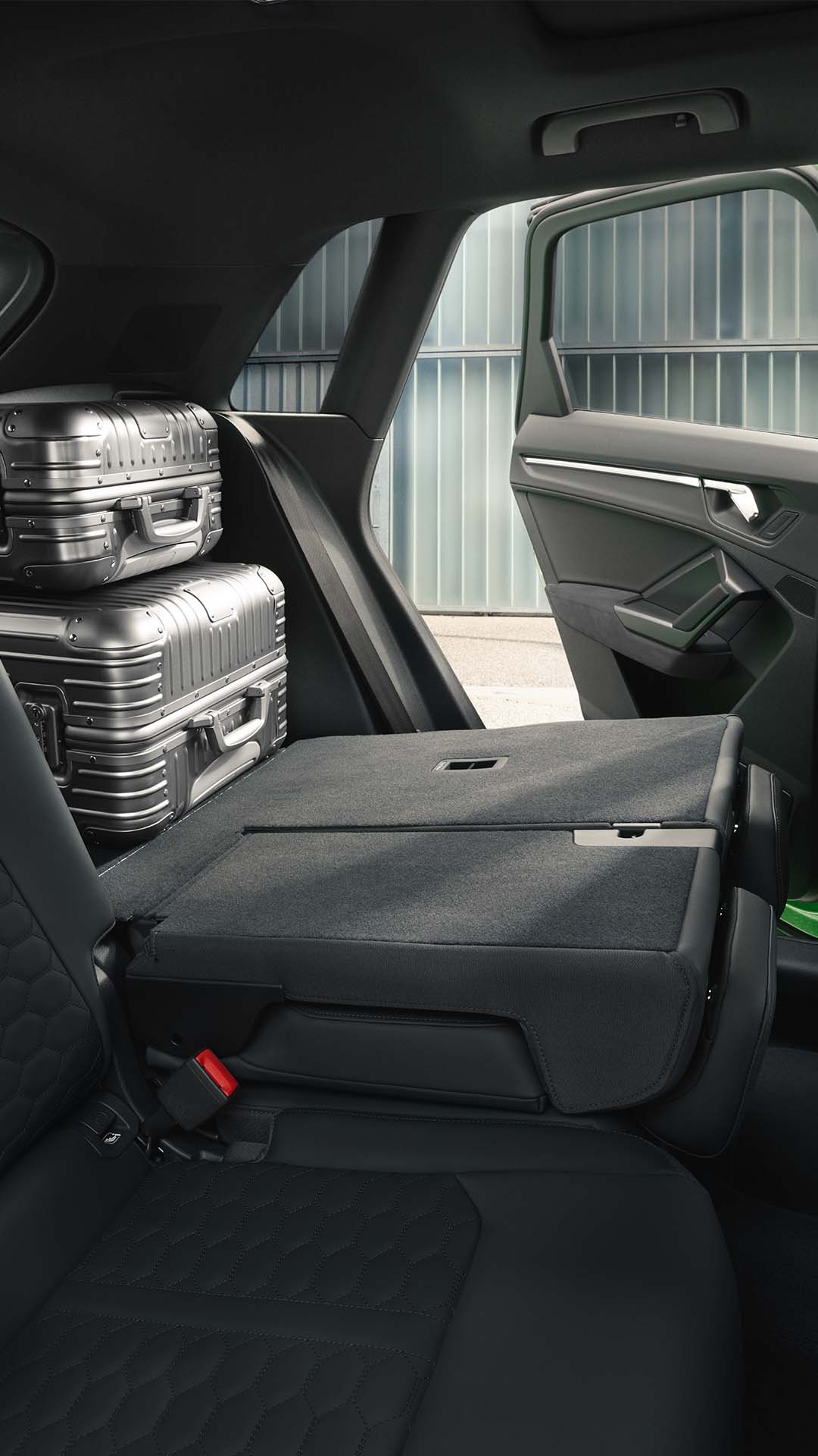 Rear bench view of the Audi RS Q3